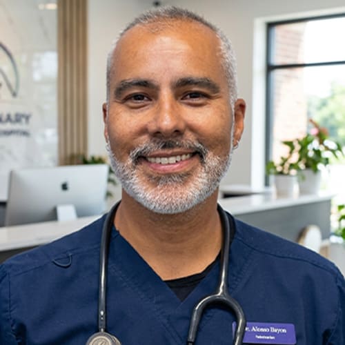 Dr. Alonso Bayon, Oceanside Veterinarian