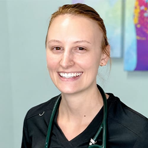 Dr. Courtney Dixon, Oceanside Veterinarian